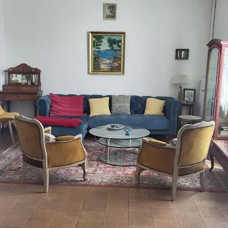 D'hotes De Charme Bed & Breakfast *