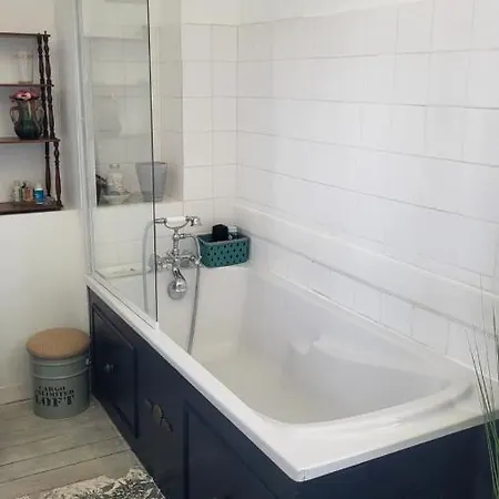 Bed & Breakfast D'hotes De Charme Bournand
